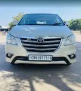 Toyota Innova 2.5 G 2015