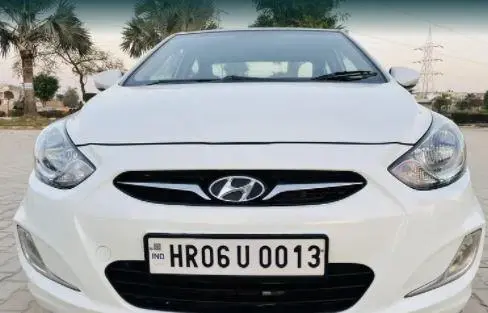 Hyundai Verna 1.6 CRDi S 2011
