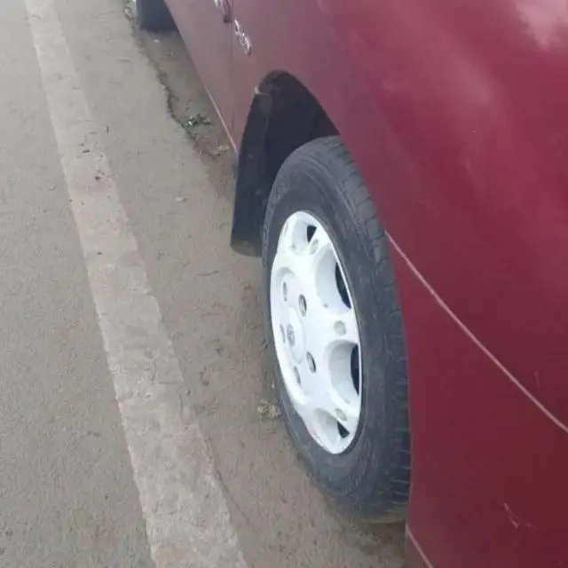 Toyota Innova 2.5 G 8 STR BS IV 2008