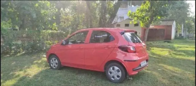 Tata Tiago Revotron XT BS6 2021