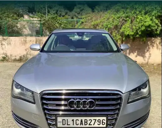 Audi A8 L 3.0 TDI Quattro 2013