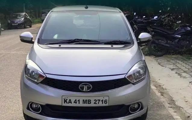 Tata Tiago Revotron XZA 2017