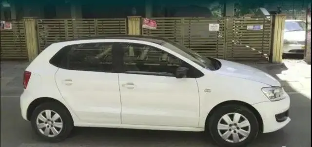 Volkswagen Polo Trendline 1.2L (P) 2010