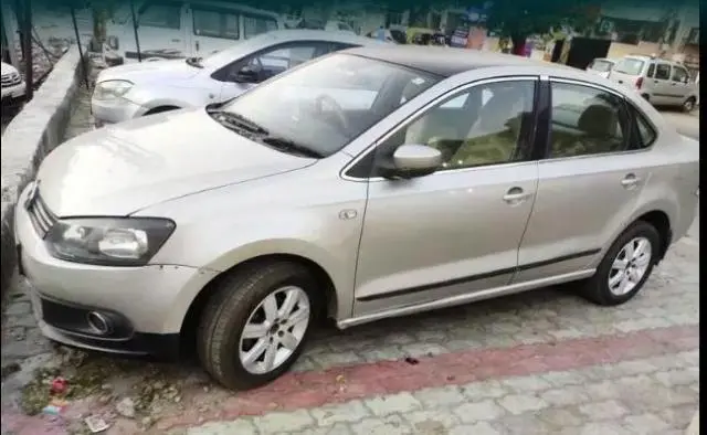 Volkswagen Vento 1.5 TDI Highline 2012