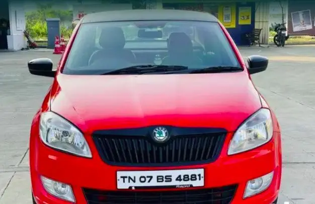 Skoda Rapid Ambition Plus 1.6 MPI MT 2013