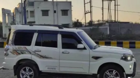 Mahindra Scorpio S8 7 Seater 2015