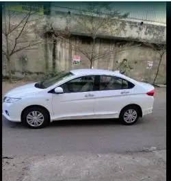 Honda City SV i-DTEC 2015