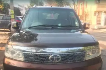 Tata Safari Storme 2.2 VX 4x2 2013