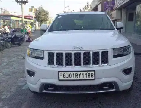 Jeep Grand Cherokee Summit Diesel 2017