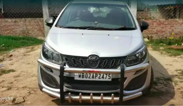 Mahindra Marazzo M2 8 STR 2019