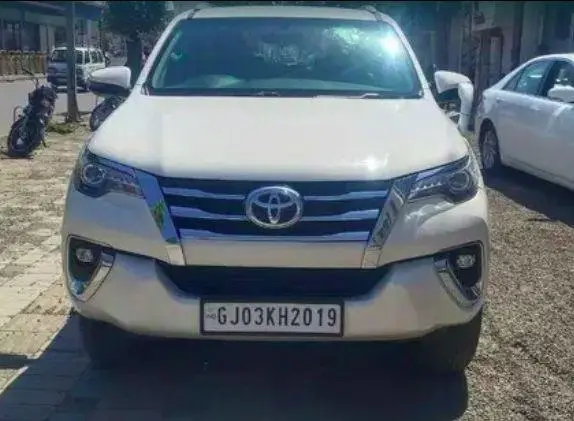 Toyota Fortuner 2.7 4x2 AT 2018
