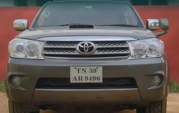 Toyota Fortuner 3.0 MT 4X4 2011