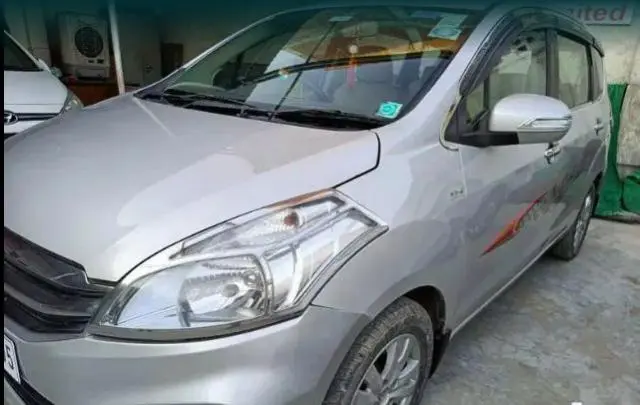 Maruti Suzuki Ertiga ZDi + SHVS 2016