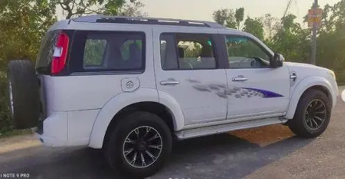 Ford Endeavour 3.0L 4X4 AT 2012