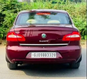 SKODA SUPERB Elegance 2.0 TDI CR 2012