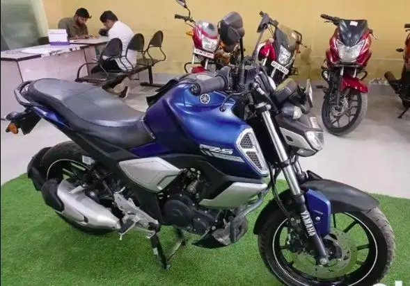 Yamaha FZS-FI V 3.0 150cc ABS BS6 2021