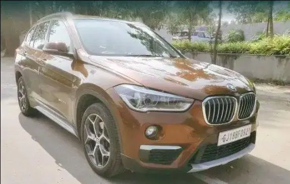 BMW X1 sDrive20d xLine 2016