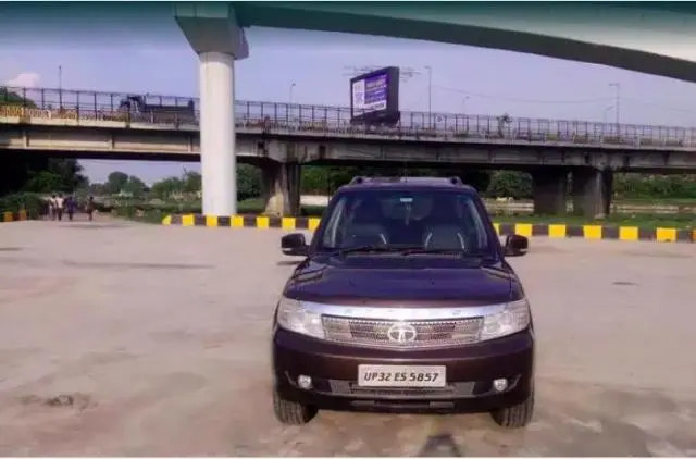 Tata Safari Storme EX 2013