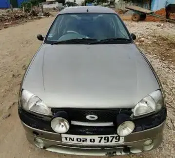 Ford Ikon 1.8 EXI 2003