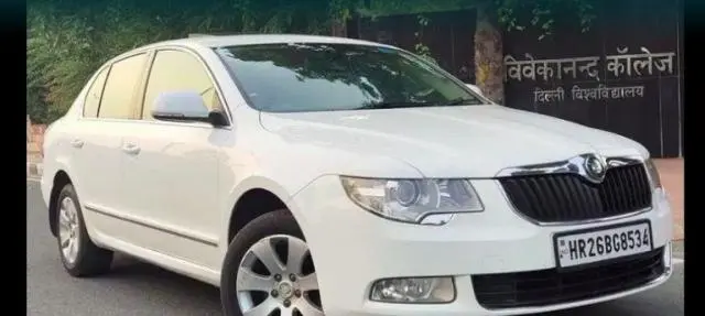 SKODA SUPERB Elegance 1.8 TSI MT 2011