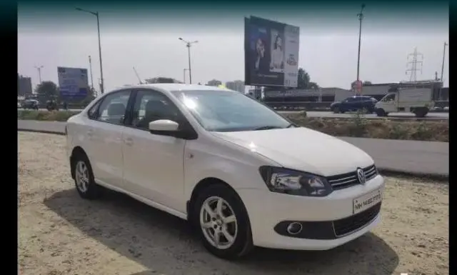 Volkswagen Vento 1.5 TDI Highline 2013