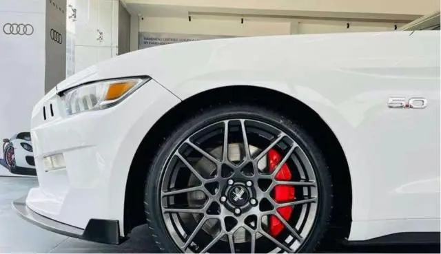 Ford Mustang GT Fastback 5.0L V8 2019