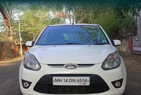 Ford Figo ZXI DURATEC 1.2 2012