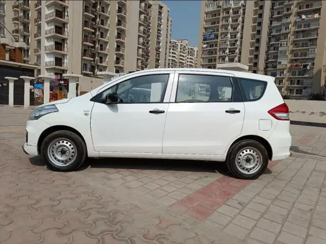 Maruti Suzuki Ertiga LXi 2017