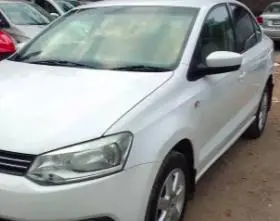 Volkswagen Vento Highline Petrol AT 2012