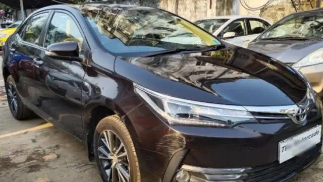 Toyota Corolla Altis 1.8 VL AT 2019