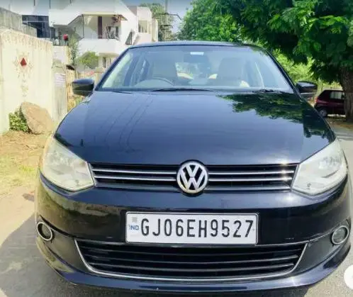 Volkswagen Vento 1.6L Highline 2011