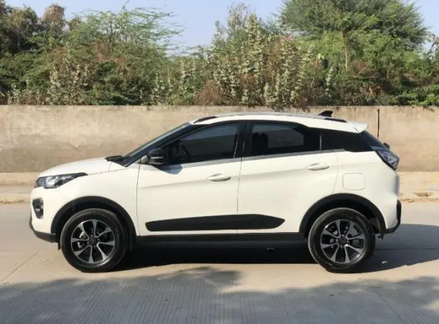 Tata Nexon XZ Plus (O) Petrol 2021