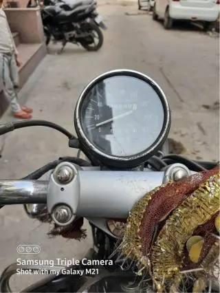 Bajaj Avenger 220cc 2013