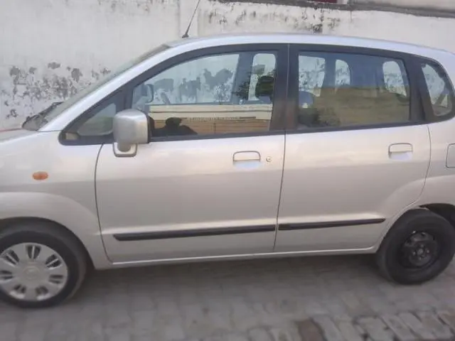 Maruti Suzuki Zen Estilo VXi 2011