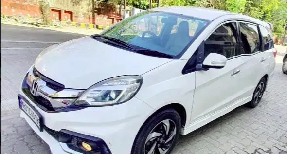 Honda Mobilio E i-DTEC 2016