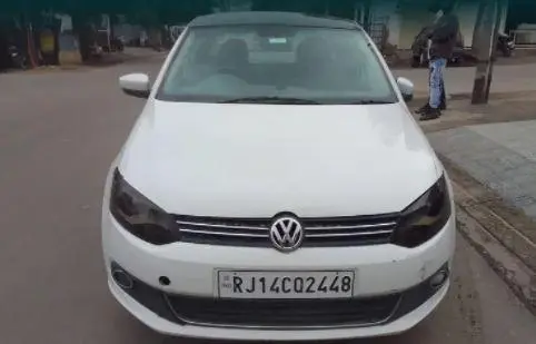 Volkswagen Vento 1.5 TDI Highline 2012