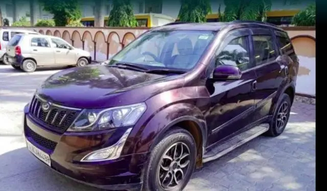 Mahindra XUV500 W6 4X2 2016