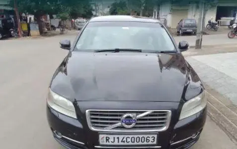 Volvo S80 D5 2011
