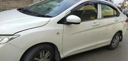 Honda City S i-DTEC 2014