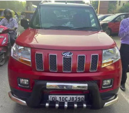 Mahindra TUV300 T8 2017