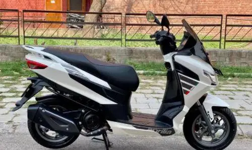 Aprilia SXR 160 2021