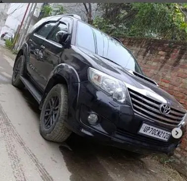 Toyota Fortuner 3.0 4x2 MT 2014