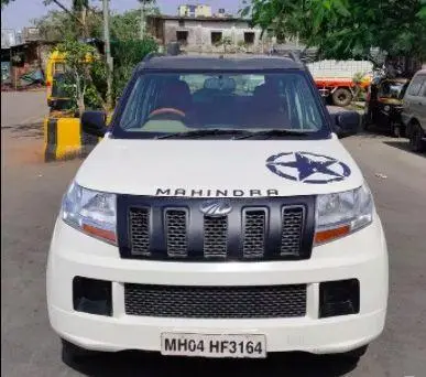 Mahindra TUV300 T8 AMT 2016