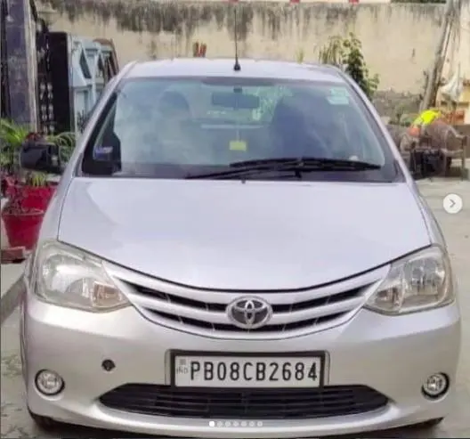 Toyota Etios Liva GD 2012