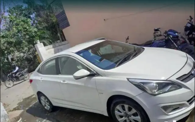 Hyundai Verna 1.6 SX CRDI AT 2015