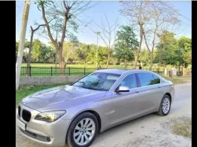 BMW 7 Series 730Ld 2011