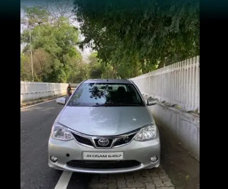 Toyota Etios G 2012