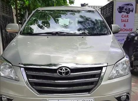 Toyota Innova 2.5 Z 7 SEATER 2015