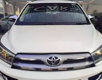 Toyota Innova Crysta 2.4 ZX 7 STR 2018