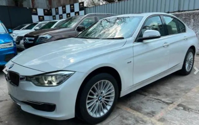 BMW 3 Series 320d Luxury Line 2013